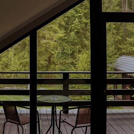 Berghaus Bukovel Villa Exterior photo