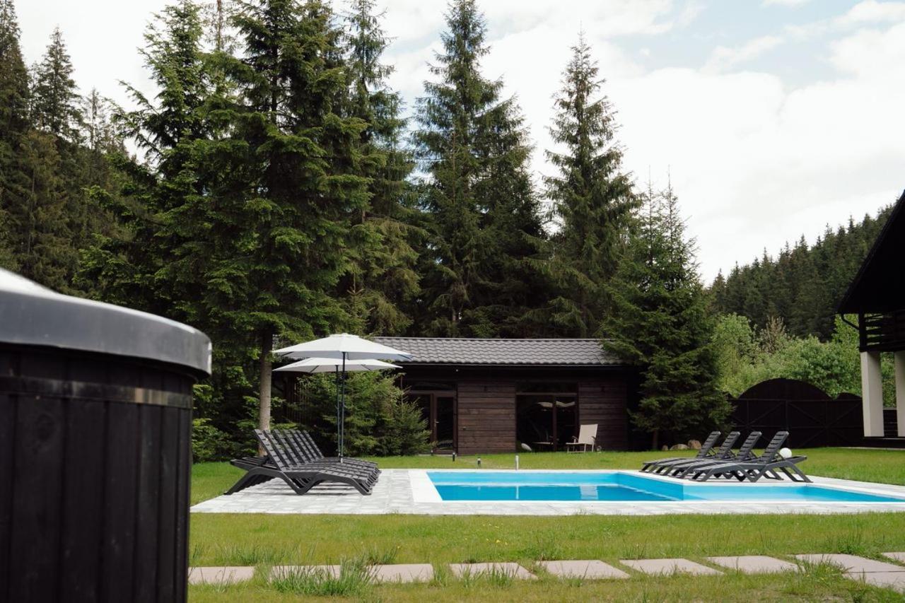 Berghaus Bukovel Villa Exterior photo